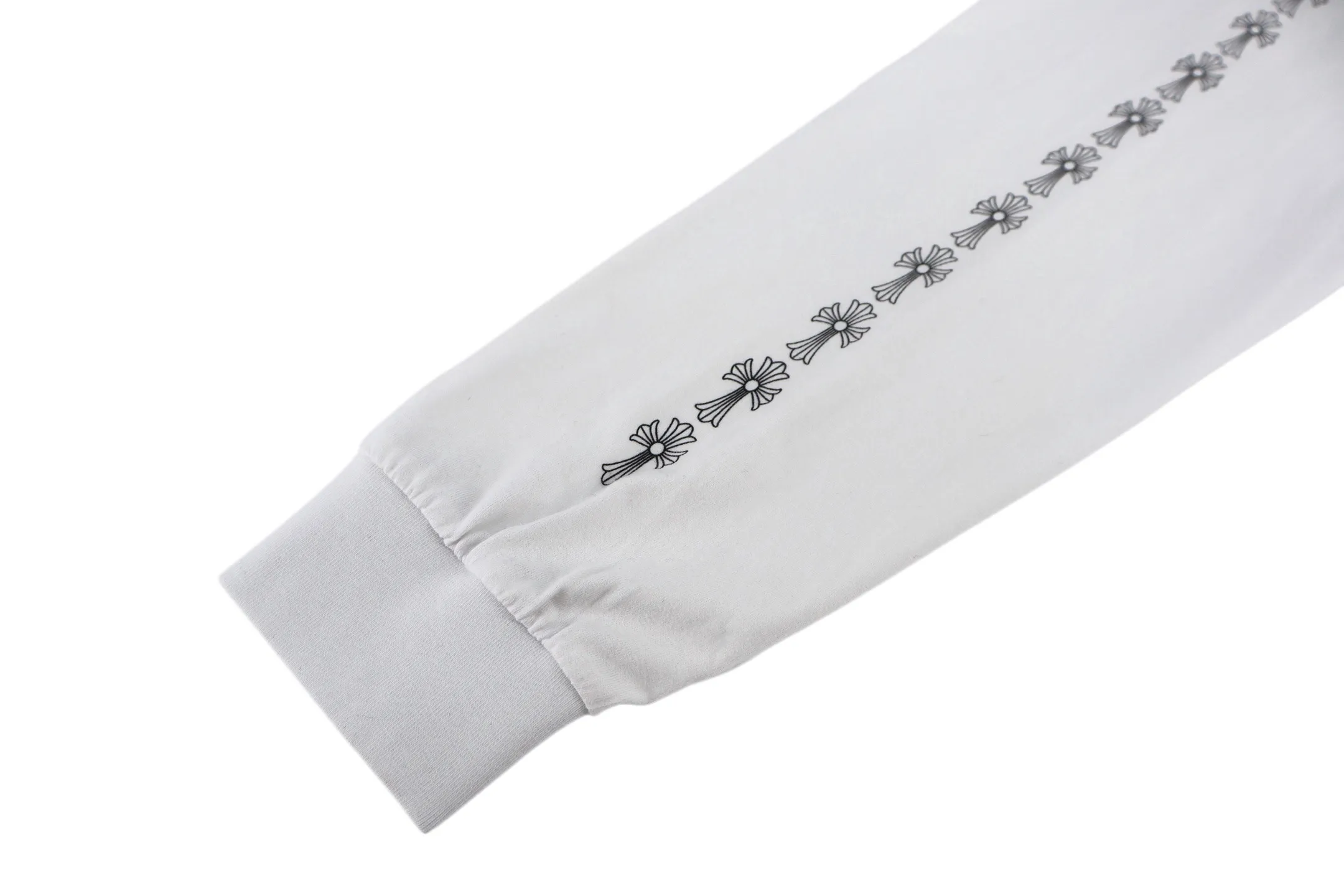 CH T （White） 180g ， ， 1:1 ， （ ） Black 。 Size:S-M-L-XL